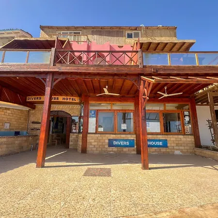 Divers House