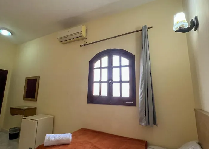 Divers House Otel 2*