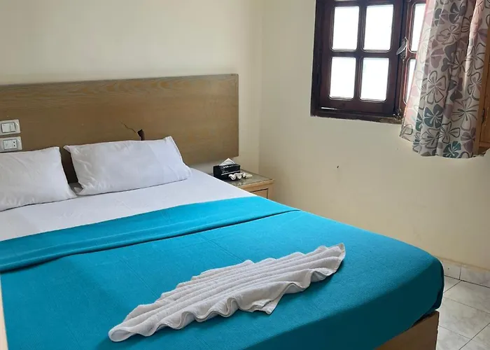 Divers House Otel 2*
