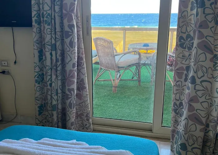 Divers House Otel 2*